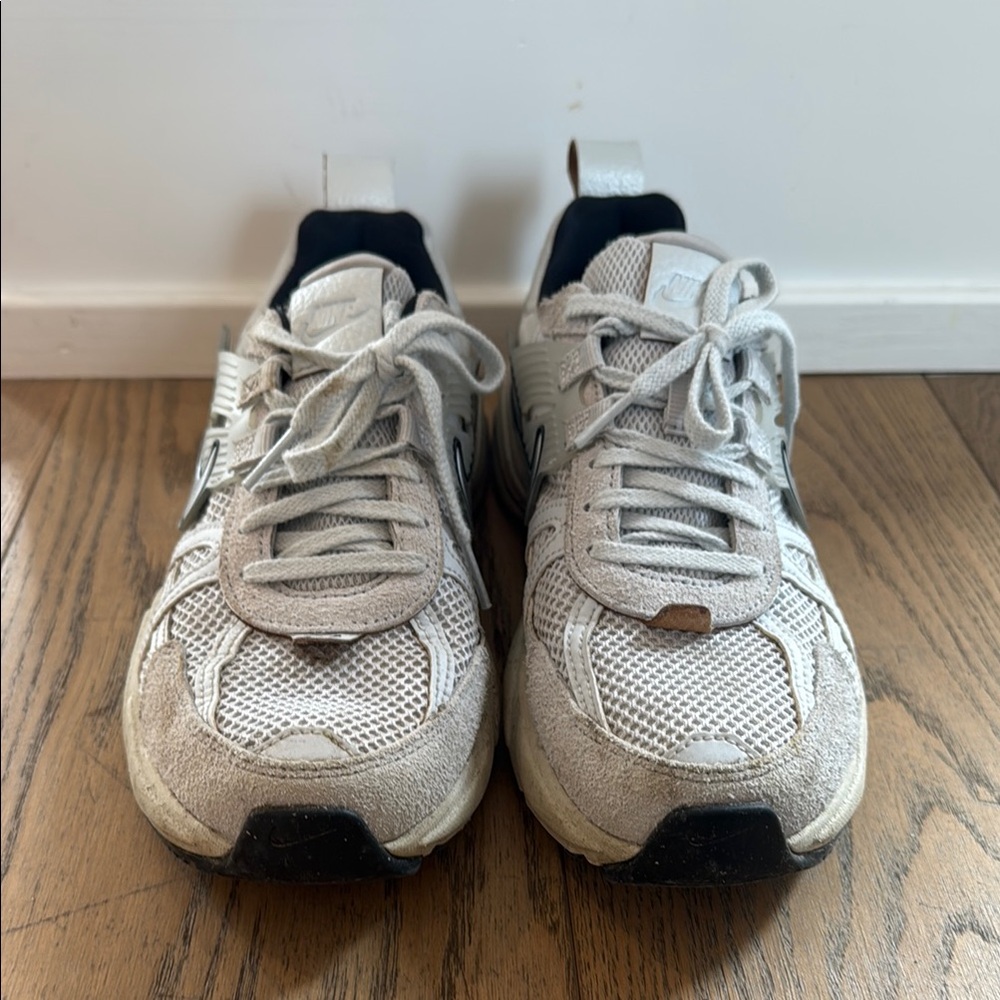 Nike Beige and Black Athletic Sneakers